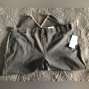 USED Intro - Love The Fit Sheri Frayed Hem Pull On Ankle Jeans